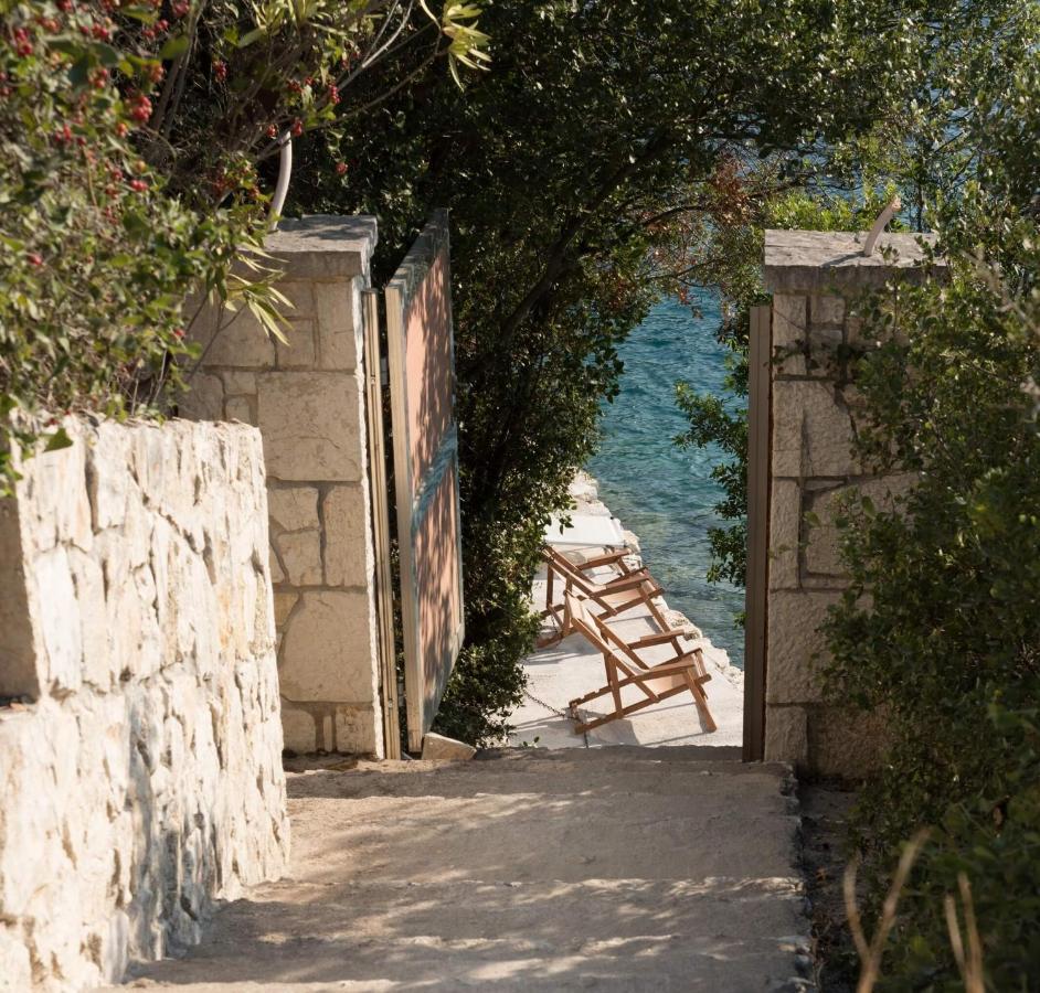 Meganisi Blue Villa Spartokhorion Bagian luar foto